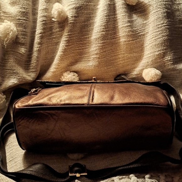 Sandra Valencia New Numbered Croc Embossed Aztec Pattern. NWT - Picture 5 of 16